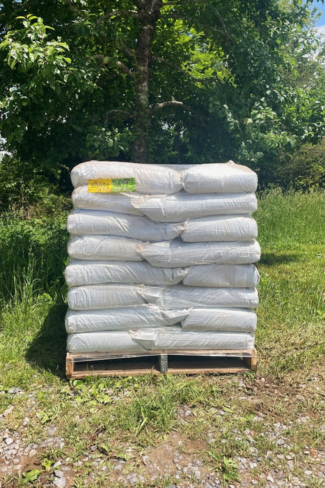 Nature Safe Starter Fertilizer (5 - 6 - 6) - 40x50 lb Bags - Seven Springs Farm Supply