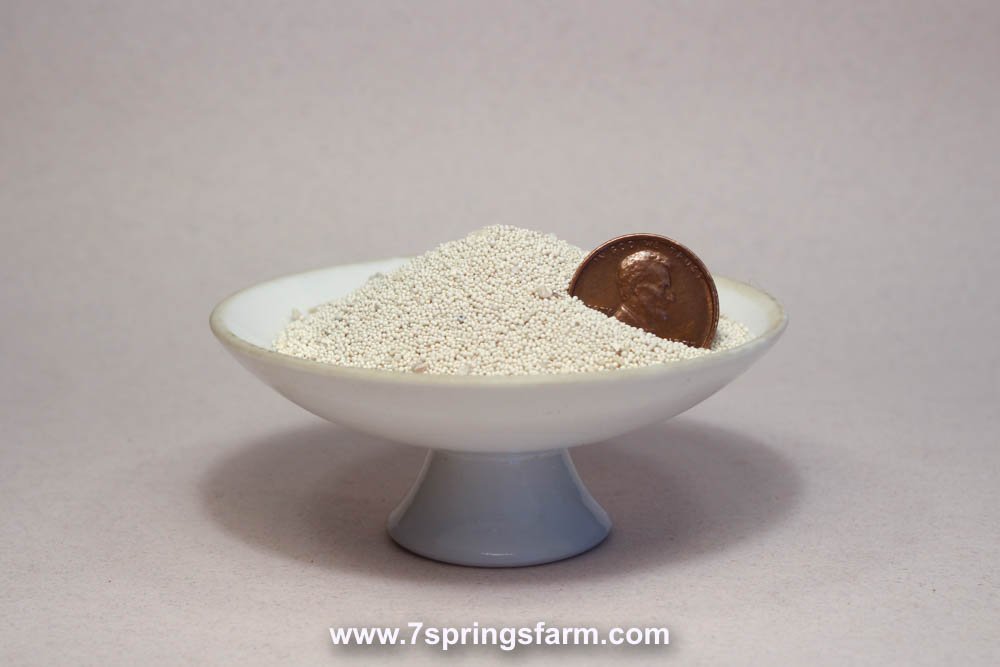 Aragonite Raw (0 - 0 - 0 - Ca 38%) - 50 lb Bag - Seven Springs Farm Supply