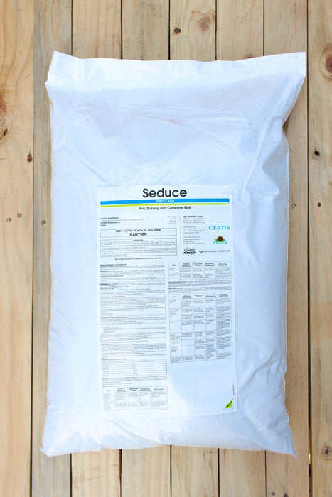 Seduce Insect Bait w/Spinosad - 50 lb Bag - Seven Springs Farm Supply