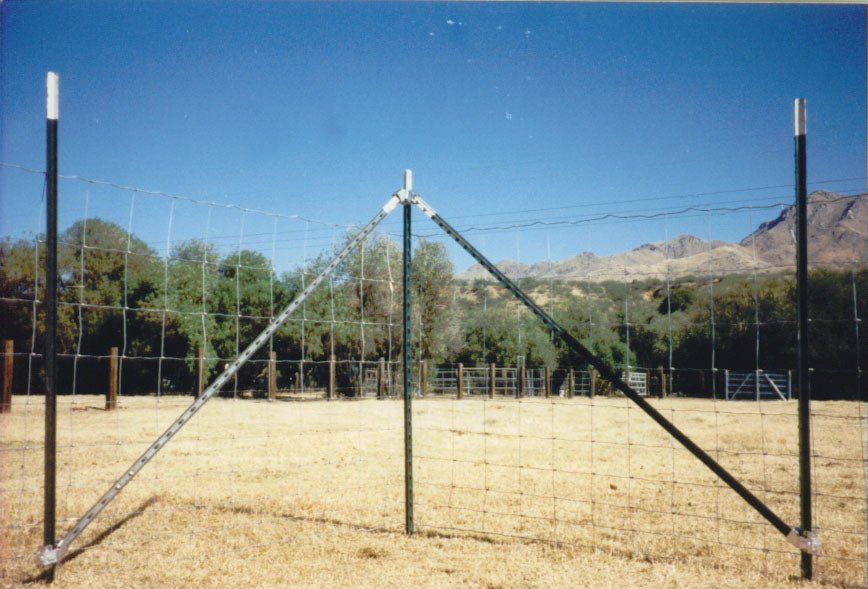 Wedge - Loc Horizontal Brace Set 209 - Seven Springs Farm Supply